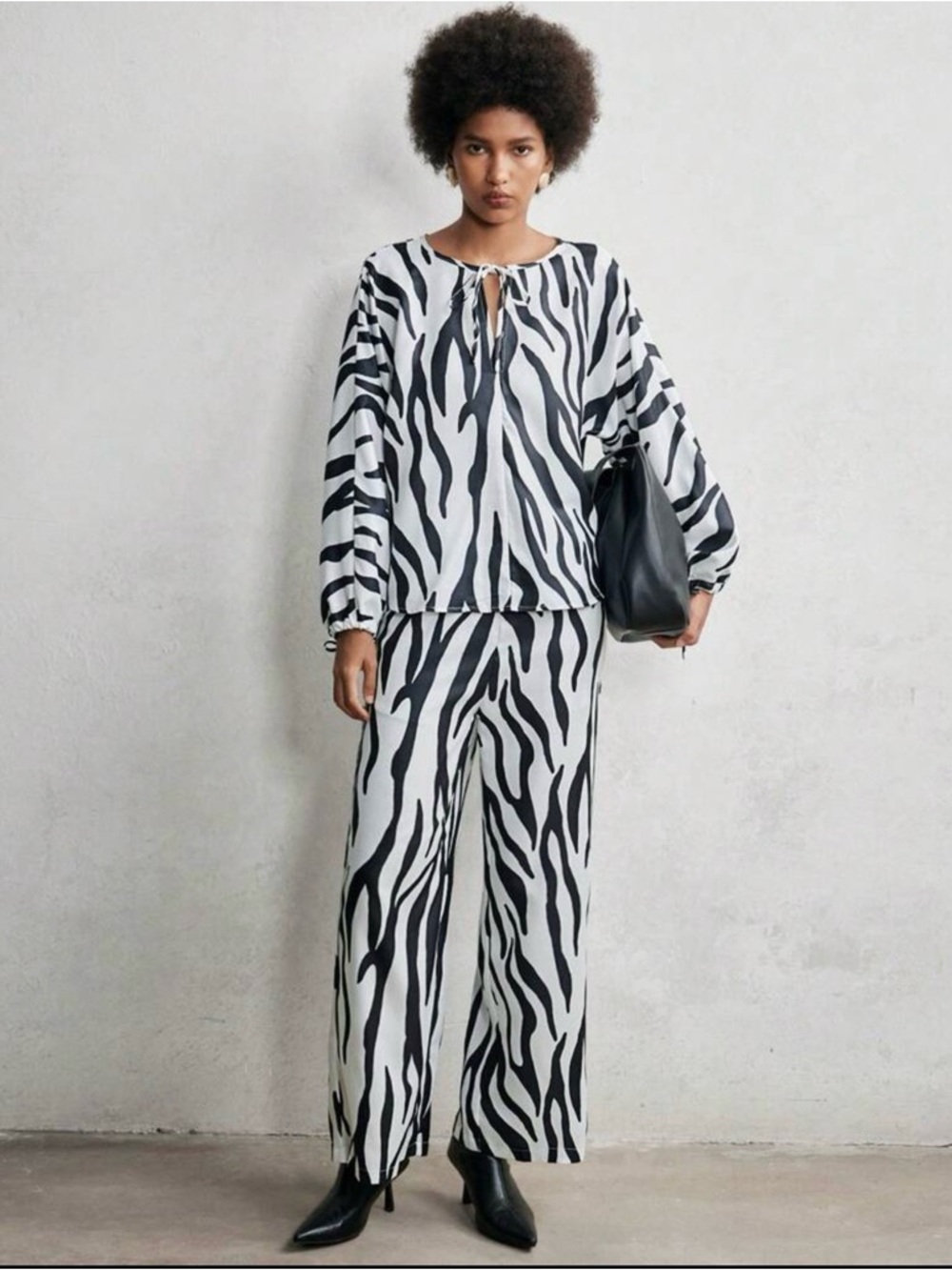 Women's Black & White Zebra Print Wide-Leg Pants Set.